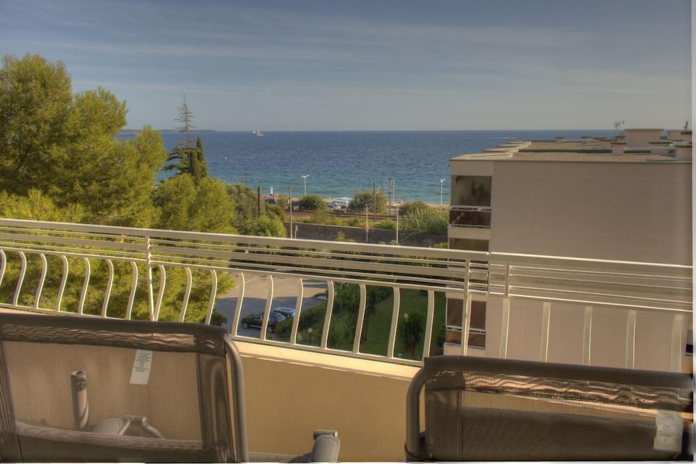 Studio 3 Etoiles Vue Mer 150M Plages Parking Clim Wifi 칸느 외부 사진